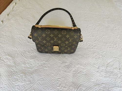 Louis vuitton pochette - louis,