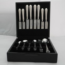 FEATHER EDGE Design Harrods