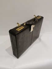 Salisbury Fu Serng Brown Leather Brief Case. 6 Digit Lock (17 x 13 x 3inch)