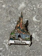 EURO DISNEY SLEEPING BEAUTY PINK CASTLE PIN BADGE DISNEYLAND RESORT PARIS