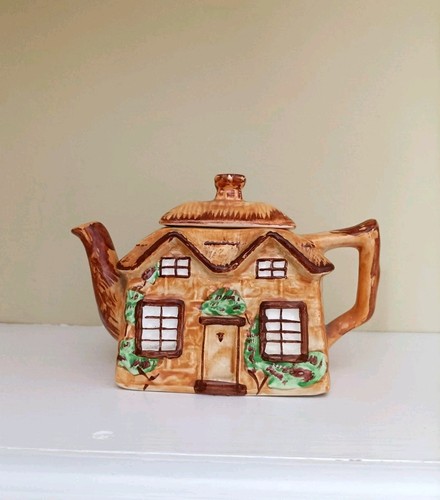Vintage retro crown clarence - vintage,