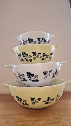 Vintage pyrex gooseberry - vintage,