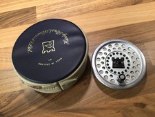 VINTAGE HARDY MARQUIS SPARE SPOOL IN POUCH AND WITH HARDY CASTLE LOGO