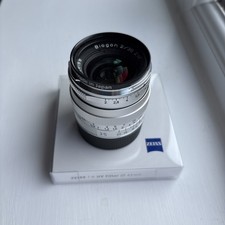 Carl Zeiss T* Biogon 35mm F/2