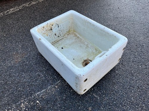 Vintage butler sink garden - butler,