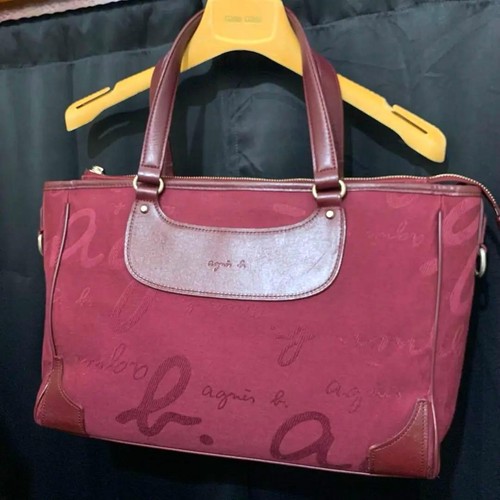Agnes voyage bordeaux - agnes,