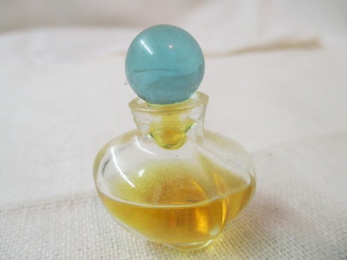 Vintage wings perfume giorgio - vintage,