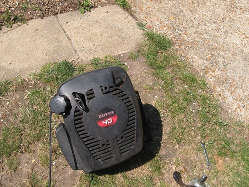 Ggp lawnmower engine - lawnmower,
