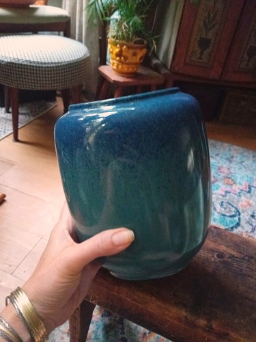 Vintage shelf concept - shelf, pottery