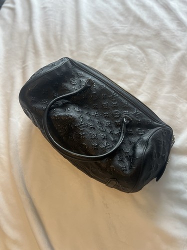 Black louis vuitton monogram - black,