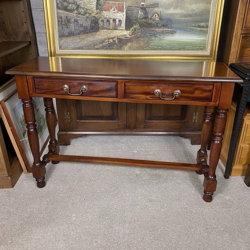 Striking traditional style - striking,