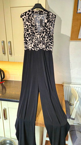 Women size 10 - women’s,
