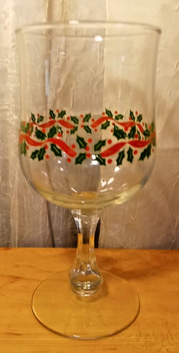 Vintage libbey christmas wine - vintage,