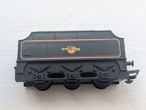 Triang r33 tender for r251 - triang,