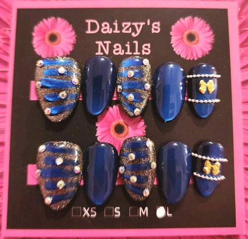 Large size blue - size, bow