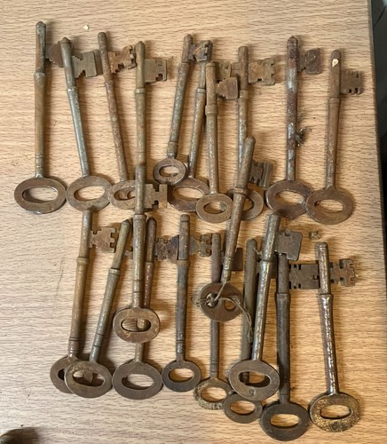 Vintage rusty rim lock key - rusty,