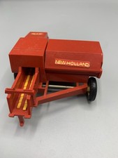 Britains New Holland 376 Hay Baler Vintage Farm Implement Model Tractor