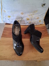Ladies Black Patent Heeled