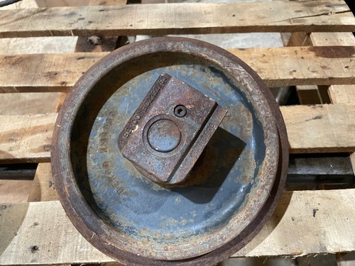 Berco km4092 track idler - berco, x