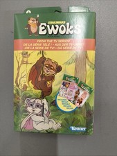 Star Wars The Vintage Collection Wicket W. Warrick & Kneesaa Ewoks Collectible 3