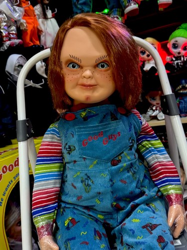 Chucky doll life size - life,