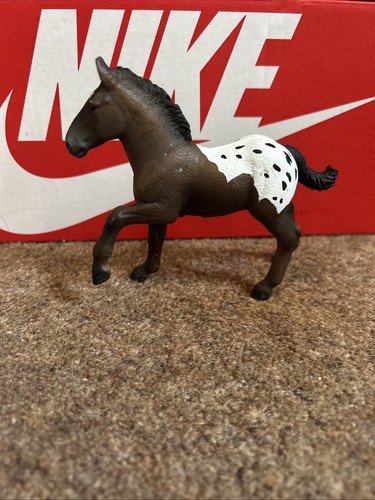 Collect foal - collect, a