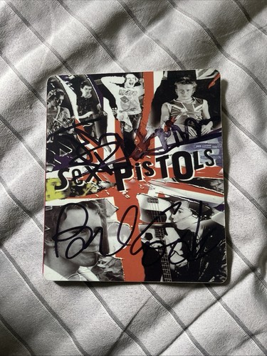 Sex pistols genuine - pistols,