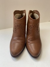 UGG AUSTRALIA Women ankle boot