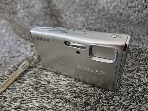 Nikon coolpix s52 0mp - s52, 9.0mp
