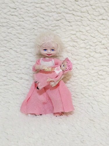 Scale ooak dolls house - ooak,
