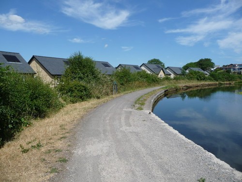 Photo 6x4 houses with solar - 6x4,