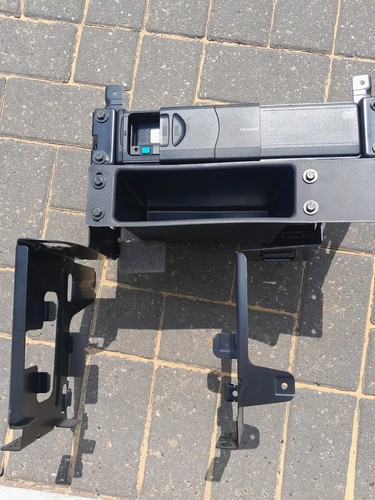 Bmw changer and brackets - bmw, cd