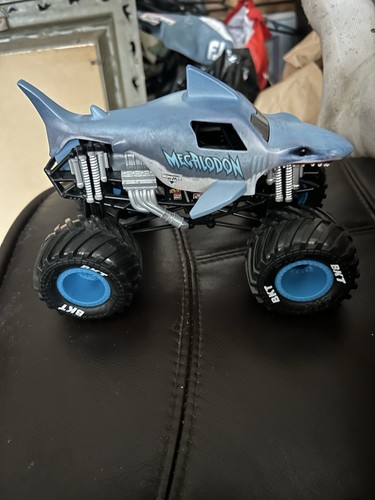 Monster jam megalodon die - jam, 1:24