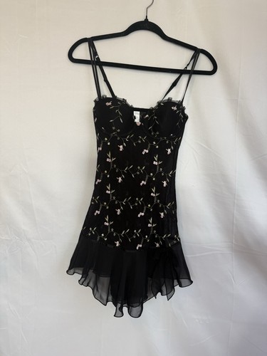 Hillard hanson intimates - &,