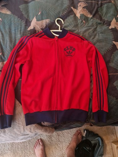 Adidas club red - red, suit