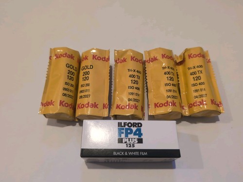 Rolls 120 medium - 6, film