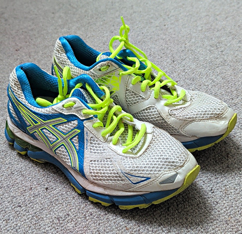 Asics 2000 running trainers - running,