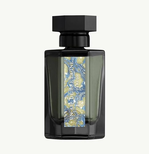 Artisan parfumeur air de - un,