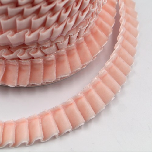 Side pleated velvet - ribbon,