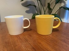 2x Iittala Teema Porcelain Mugs Excellent Condition Finland Design