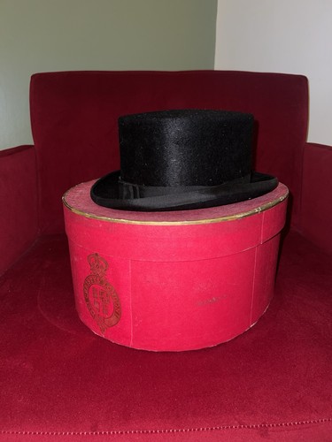 Vintage boxed black - boxed, 100%