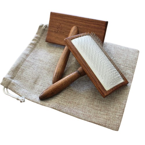 Alpjade hand carder brushes - hand,