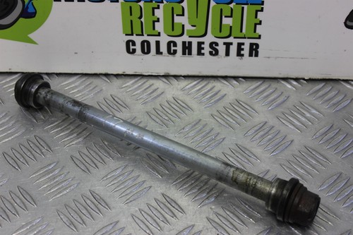 Honda nsr 125 wheel spindle - honda,