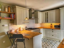 PREMIUM WREN Kitchen Units - CREAM SHAKER Style (Mint Doors!) - Project Sale