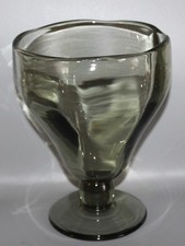 VINTAGE STROMBERGSHYTTAN SWEDISH STROMBERG GREEN ROEMER FOOTED VASE c 1930's