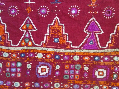 Vtg embroidered mirror work - embroidered,
