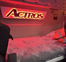 3D ACTROS LETTERS TRUCK LIGHT