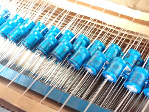 150uf 16v axial capacitor - 16v,
