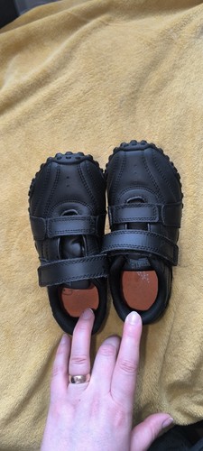 Unisex school shoes size - unisex,