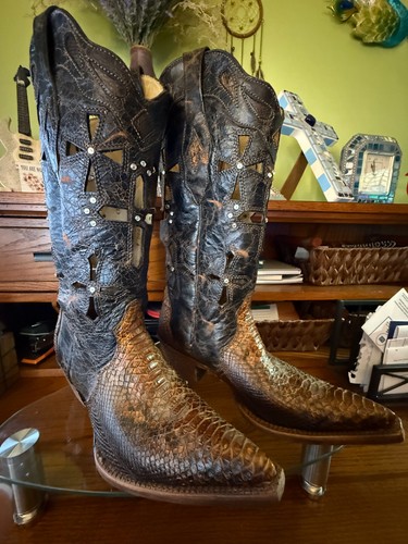 Corral new vintage genuine - new,